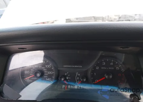 2011 Ford Crown Victoria Police Interceptor z USA, uszkodzony, nr VIN 2FABP7BV9BX181759